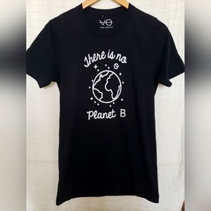 Vegan Outfitters Unisex Small There is No Planet B Black Tshirt